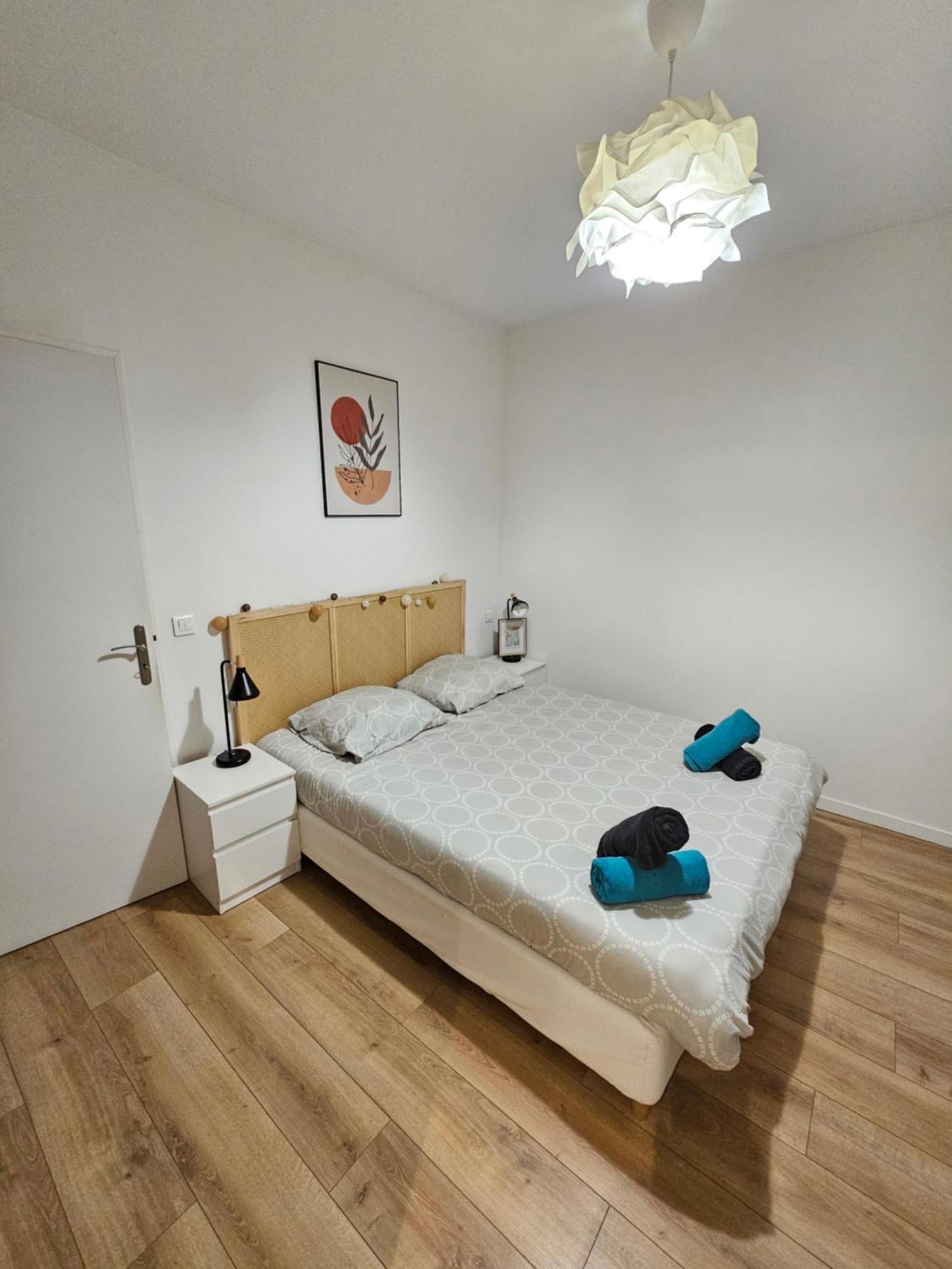 סן-קואן *Appartement Moderne/2 Minutes Du Metro* מראה חיצוני תמונה