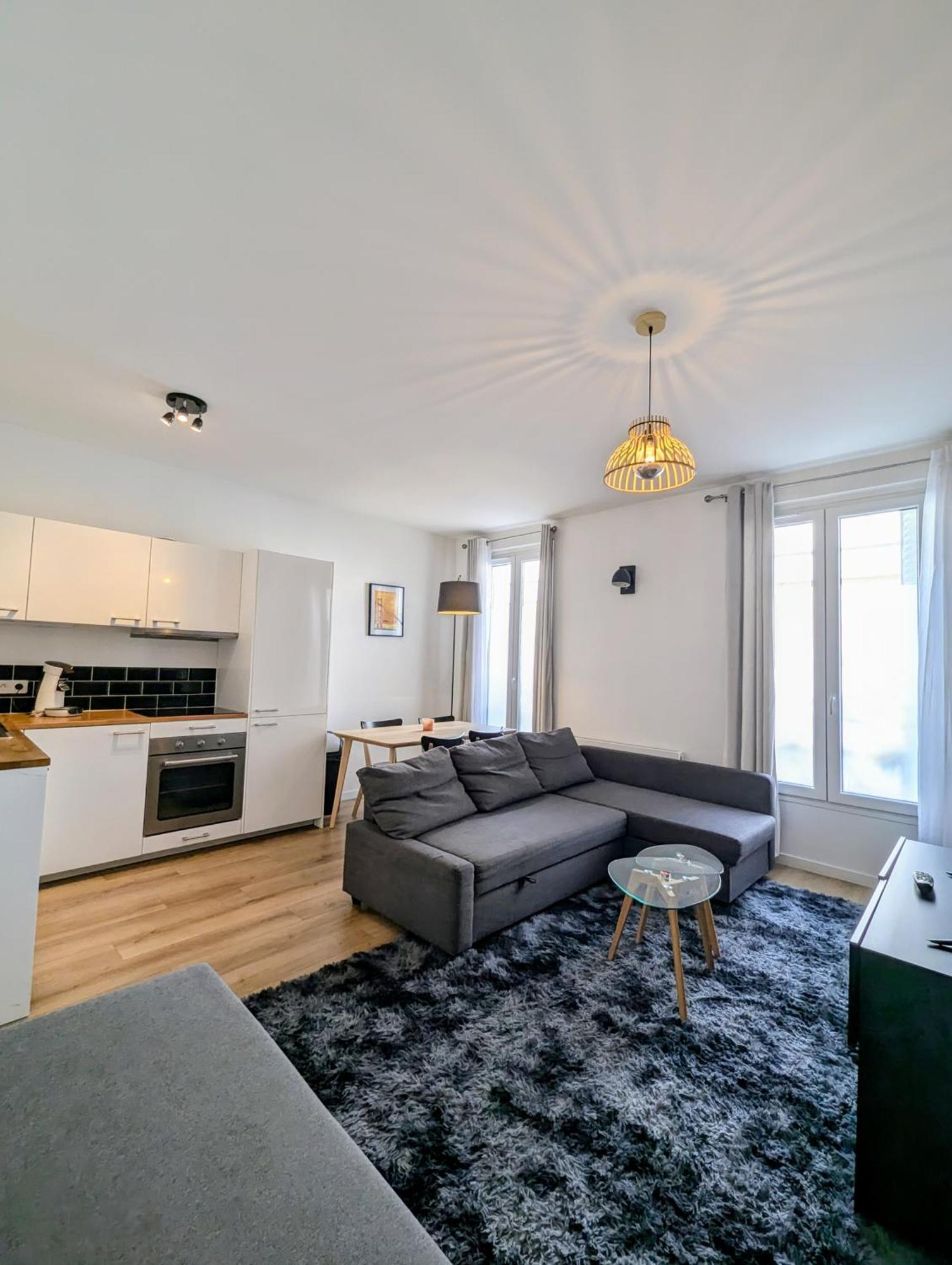 סן-קואן *Appartement Moderne/2 Minutes Du Metro* מראה חיצוני תמונה